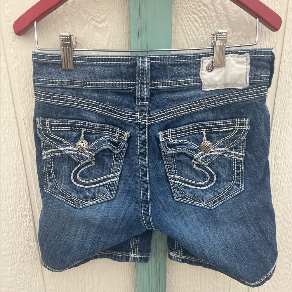 Silver Jeans Suki Flap Pocket Shorts Womens Size 24 Medium Wash Denim